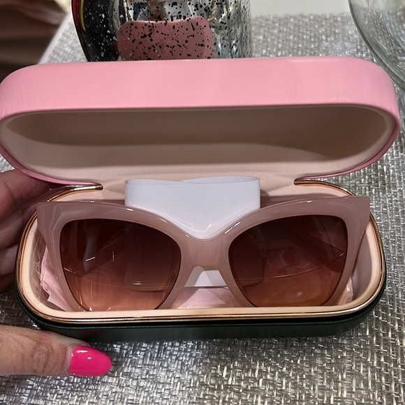 Kate Spade ♠️ sunglasses - Picture 7 of 16